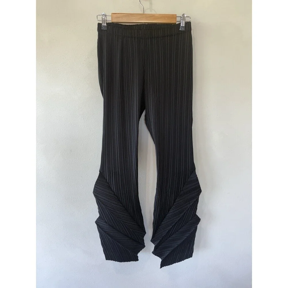 Caren Shen Women’s Outfit Set Black O/S Top Clouds Pants PLEATS Please COLLAR
